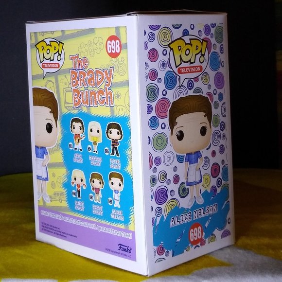Alice Nelson The Brady Bunch 698 Funko Pop NIB - Picture 2 of 4